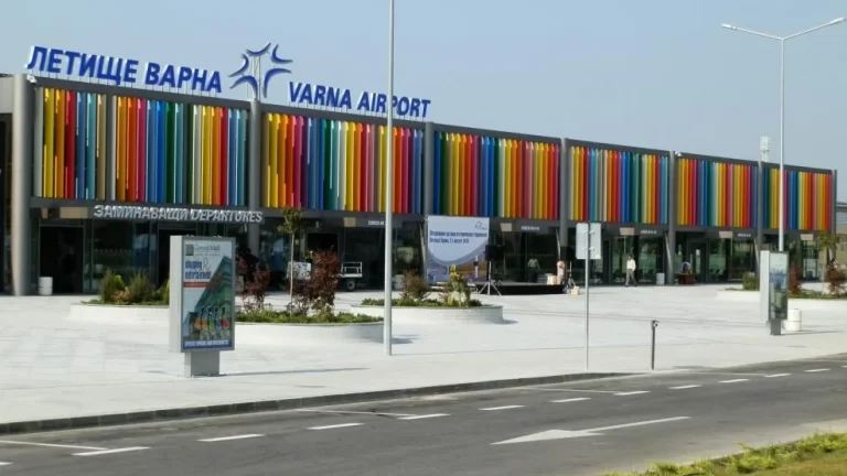 Нов терминал Летище Варна